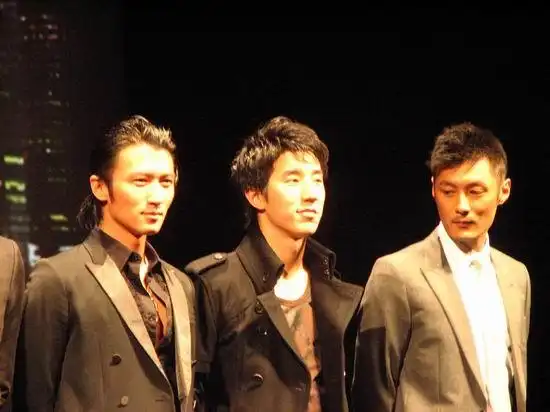 图文:香港电影放映周开幕-谢霆锋房祖名余文乐