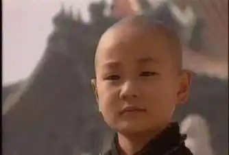 8岁便火遍全国,如今却没有女朋友知名度高_曹骏_蓝盈莹_小和尚