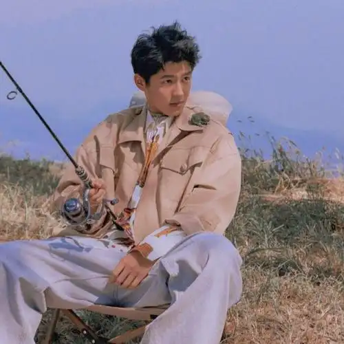 刘昊然头像合集‖"萧萧肃肃,爽朗清举"