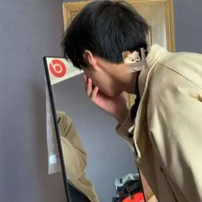 适合成熟男人微信图片-男生头像 - 壁纸家