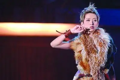 梅艳芳模仿者被涂磊当场骂哭,网友:没有自知之明,活该!