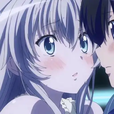 超甜的动漫情侣头像双人只有自己强大才会有人喜欢