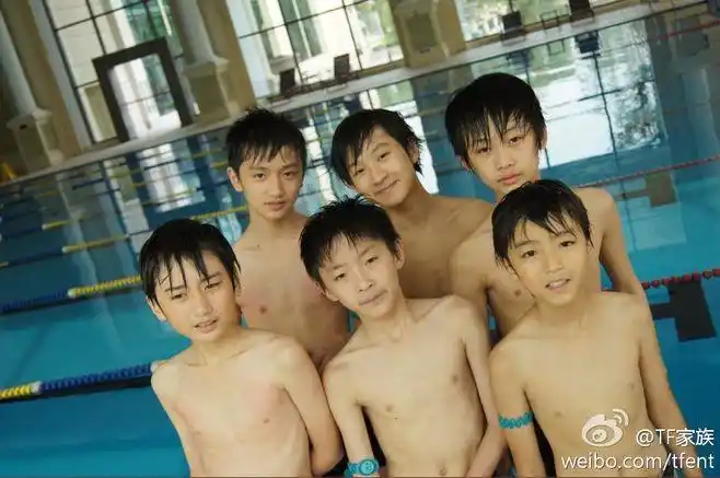 tfboys组合的微博_微博