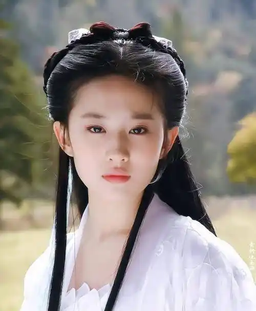 盘点刘亦菲古装绝美的角色和造型,你永远可以相信刘亦菲的古装_金庸