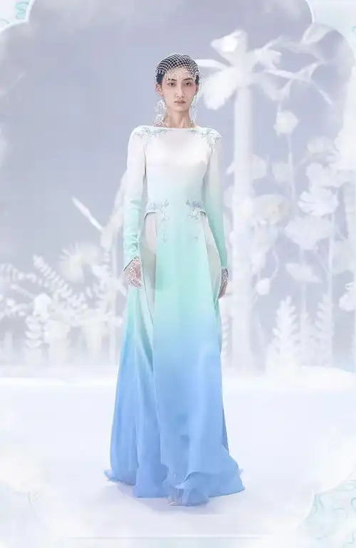 画意国风的雅韵意境,演绎真正的仙风道骨丨盖娅传说·熊英2020aw若水