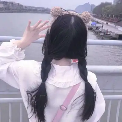 江淮:可爱双马尾背影真人闺蜜女头_微信头像_我要个性网