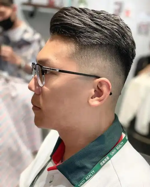 成熟头发发型男这才是成熟男士该有的发型