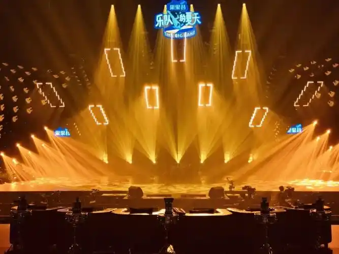 《乐队的夏天》最燃的夏天,最炸的舞台