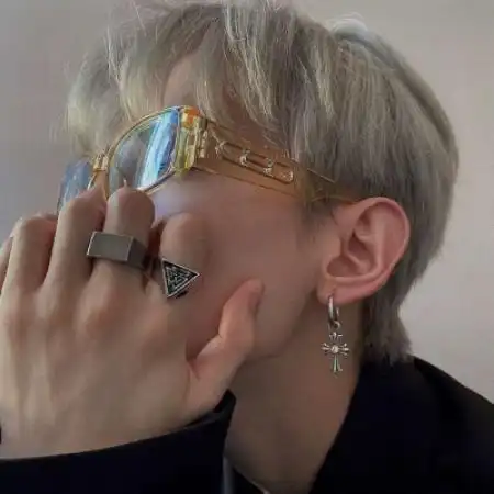 好看的qq头像霸气社会男生永远理性善良