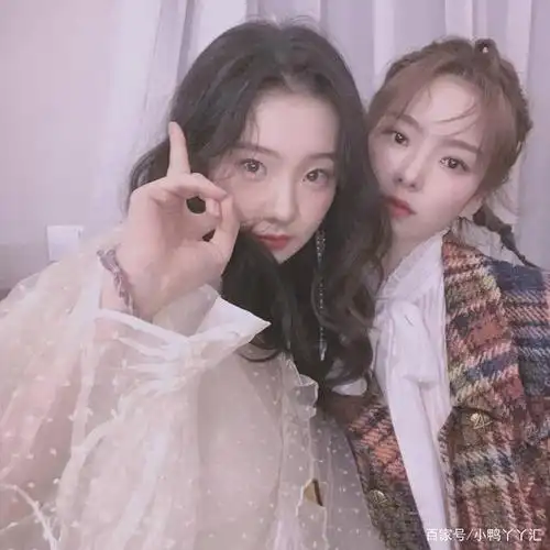 闺蜜头像|张艺凡陈卓璇「卓尔不凡」