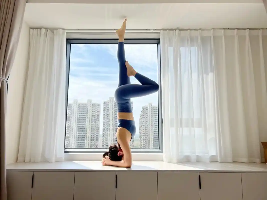 瑜伽体式拍照 #我的瑜伽生活 瑜伽照片打个卡 - 抖音