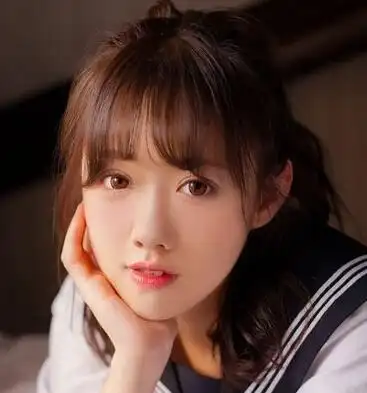 最新高中生长发发型,每一款都是校花级别的发型