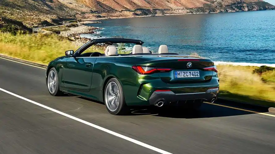 宝马4系敞篷版官图是软顶敞篷18秒实现开合