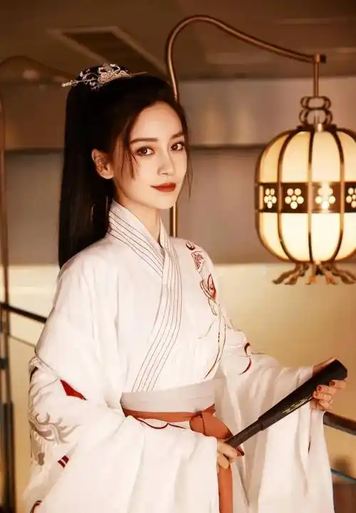 盘点国内女明星的古装白衣造型—一袭白裙 清丽脱俗 倾国倾城_整理_篇