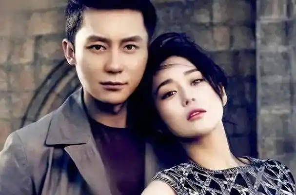 李晨恋情"官宣瓜"引发热议,对于这对平时不合作的明星来说,恋爱的消息