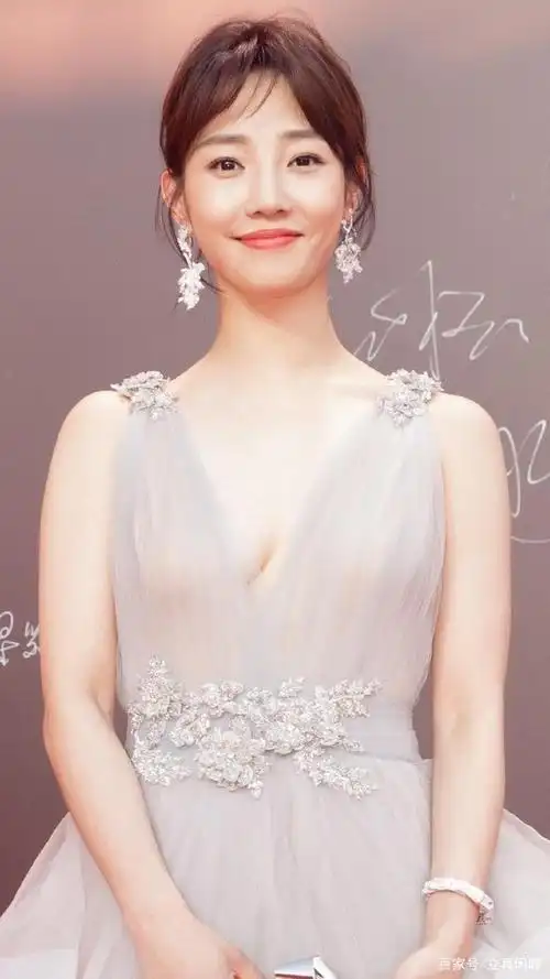 演员 白百何 时尚照片集锦