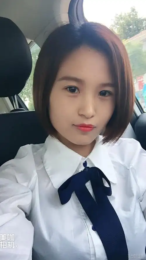 烈日炎炎美拍小媳妇