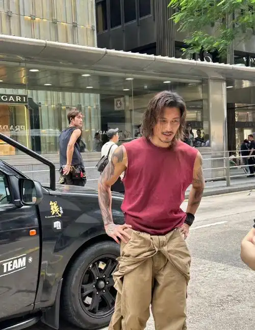 小时候不懂谢霆锋##谢霆锋留胡子好帅##谢霆锋快用大肩膀子打