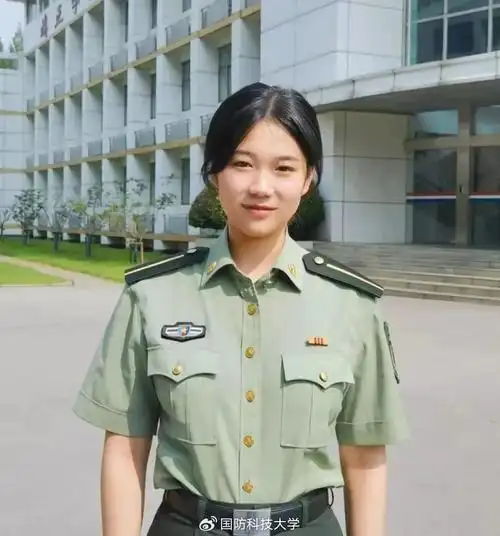 建军节|一张军装照的初心与传承