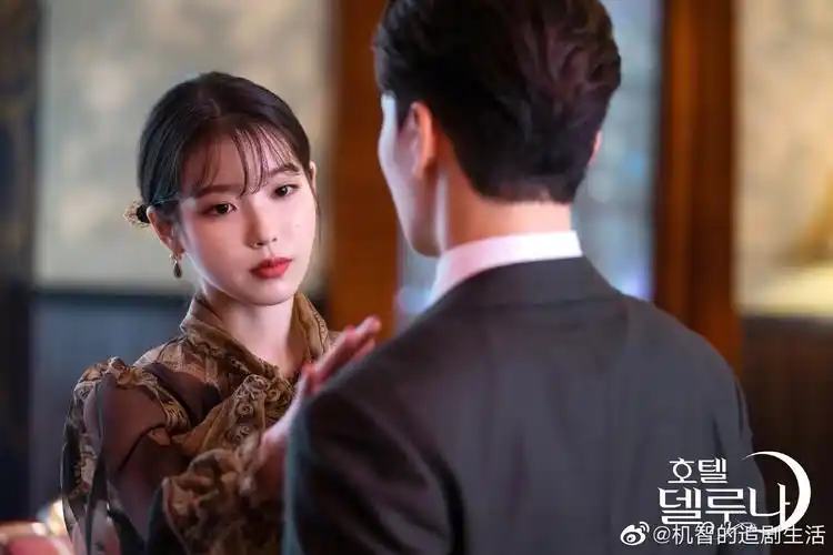 《德鲁纳酒店》的剧照20