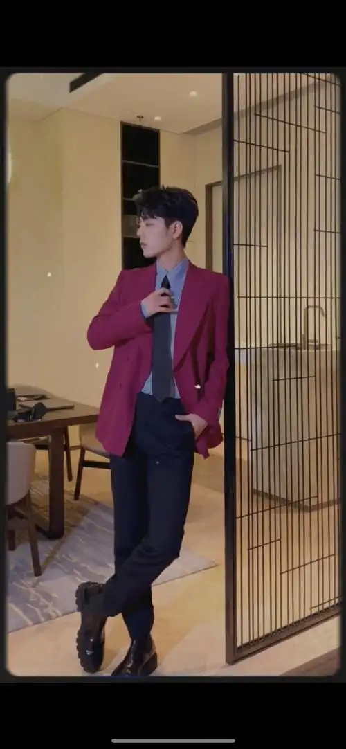 肖战超话#肖战微博视界大会#跪着喊老公了肖战苏神泽世