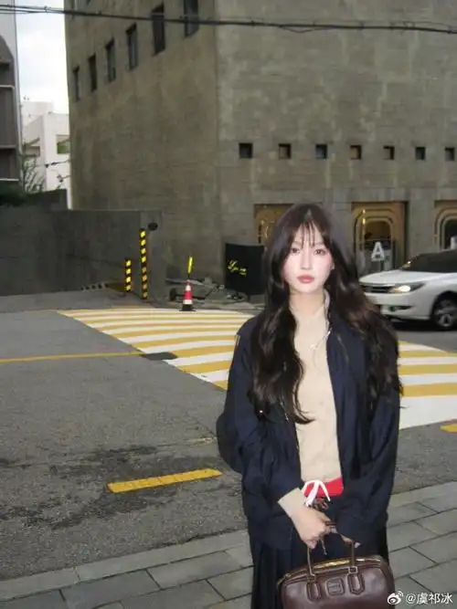 餐厅小厨娘##虞书欣清冷a感##虞书欣 中餐厅虞书欣空气刘海虞书欣神途