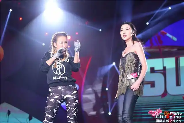 2016超女二次元少女圈9夺冠尚雯婕飙泪重温夺冠路