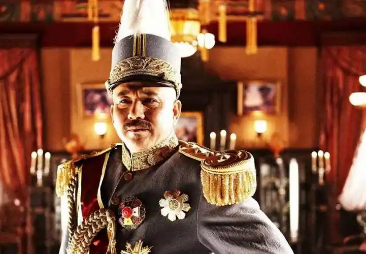 13岁上北大,给自己算命后果断抛妻,并成功把自己算死_林庚白_袁世凯