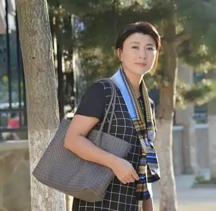 图闫学晶张一龙电视剧豆腐西施杨七巧两人从闺蜜变夫妻