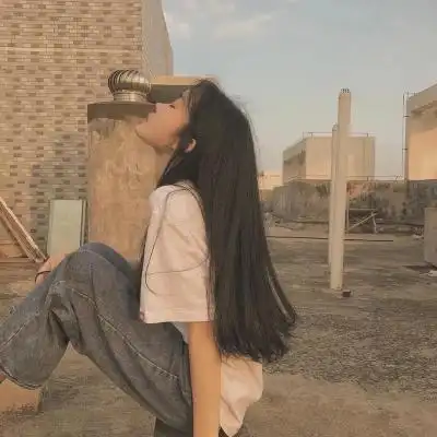 温柔忧郁女生侧脸头像唯美意境高清头像女