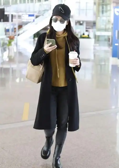 吕一的气场太强了卫衣都穿得这么霸气高级又有魄力