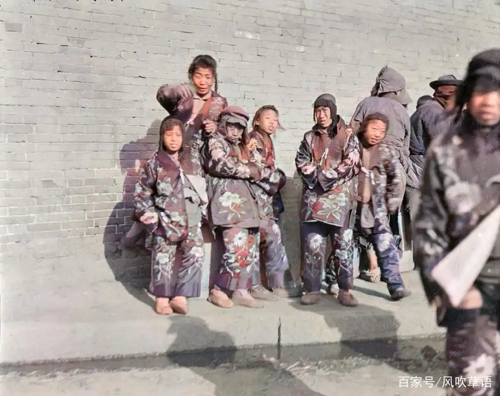 老照片:民国时期的北京,那些在贫困线上挣扎的穷孩子