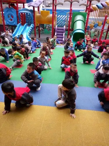 城区幼儿园快乐体能课