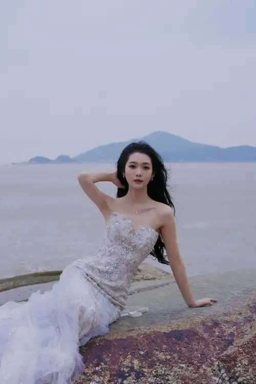 段奥娟星光礼服##腾讯视频星光大赏