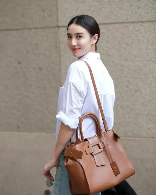 薇姬桑妮新品宋佳同款纯棉学院风白色长袖衬衫大码上衣宽松男友风衬衣