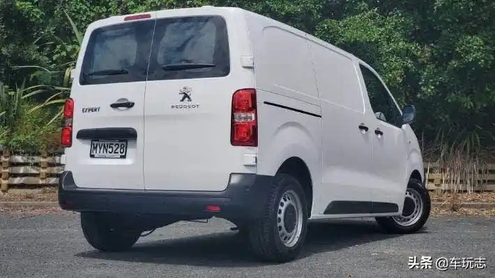 面包车属于什么车型小型面包车价格及图片