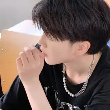 森系气质男头像-男生头像 - 壁纸之家