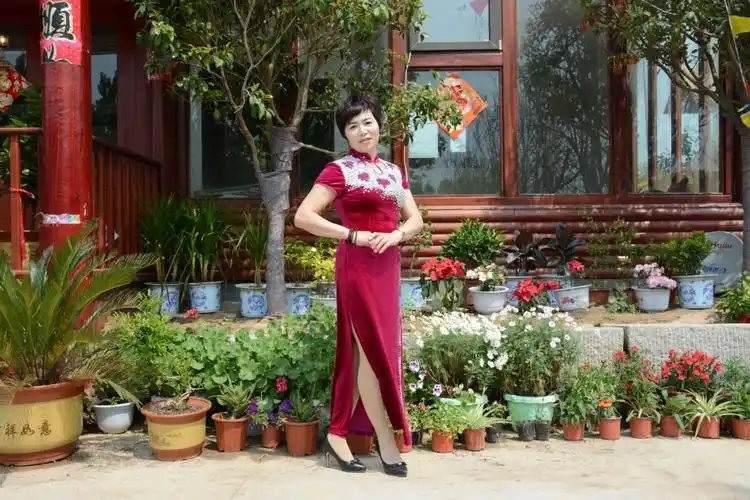 国韵旗袍丽人 - 美篇