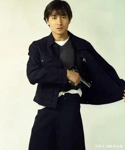 很多人没见过的一组刘德华时尚照,帅到我不敢相信,值得收藏