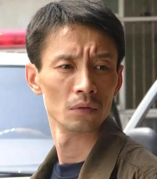 田小洁:出道二十年低调无绯闻,对江珊一见钟情,待继女如亲生