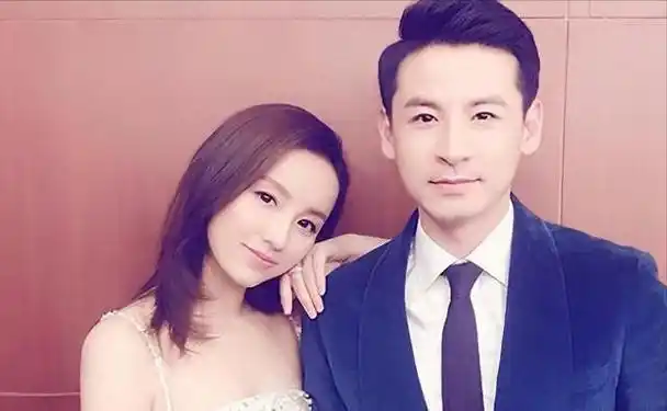 胡歌带她入行,唐嫣把她带火,如今40岁依旧美丽,结婚对象居然是他