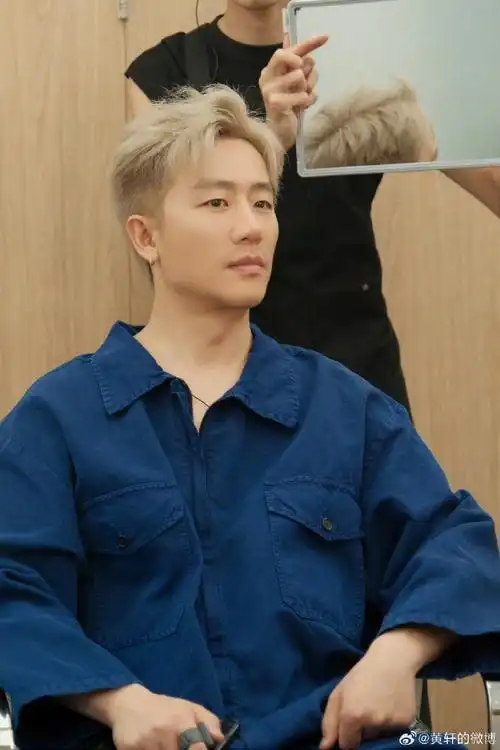 有没有可能他就是黄轩##长得好像黄轩