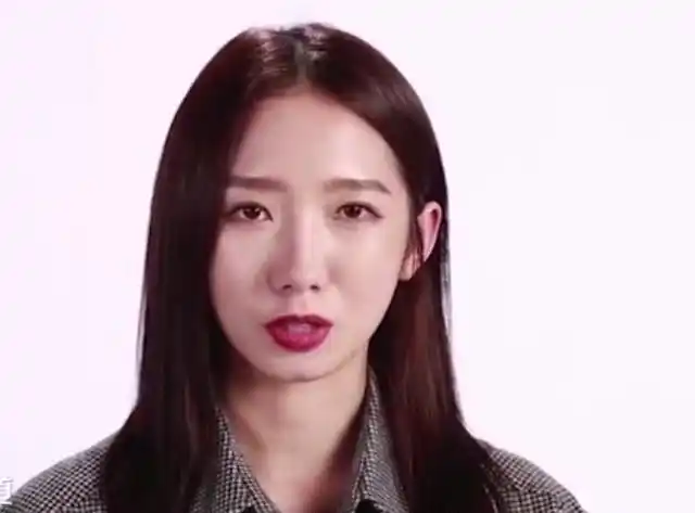 孟美岐再接受央视采访被无美颜镜头怼脸拍真实肤色暴露无遗