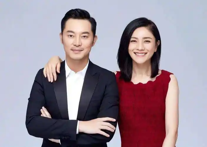 曝二字影帝在ktv卫生间出轨嫩模,胡军,沈腾,均躺枪_阿飞_靳东_孩子