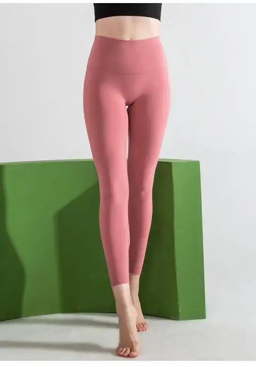 新非尴尬线裸体前无缝瑜伽裤女性运动紧身跑步瑜伽服装臀部健身裤