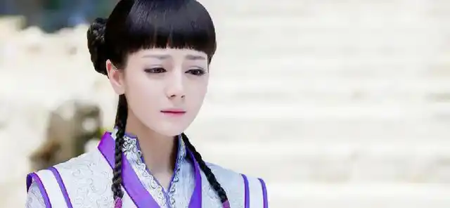 当年,热巴的平刘海可是被全网嘲的啊|迪丽热巴|发型|短发|古力娜扎