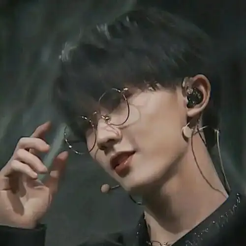 马嘉祺头像aaa78