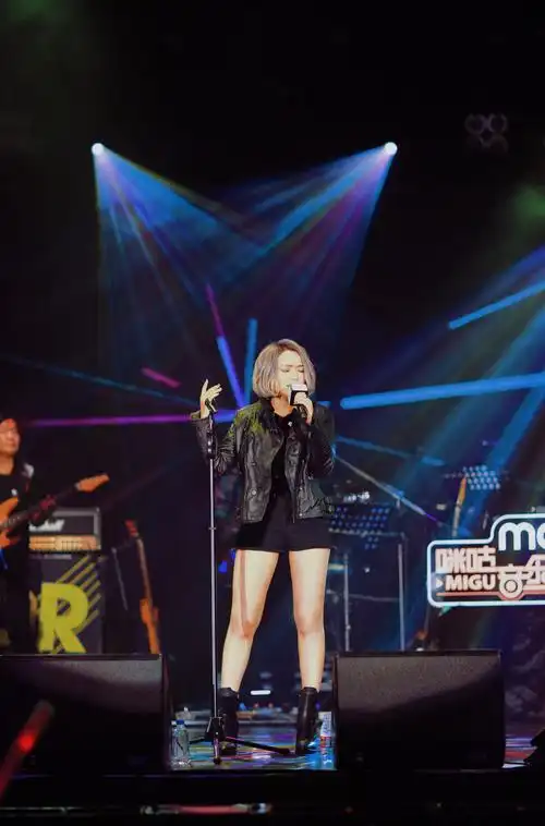 庄心妍 - 相册 | 酷狗直播 | 一个真正唱歌的直播平台