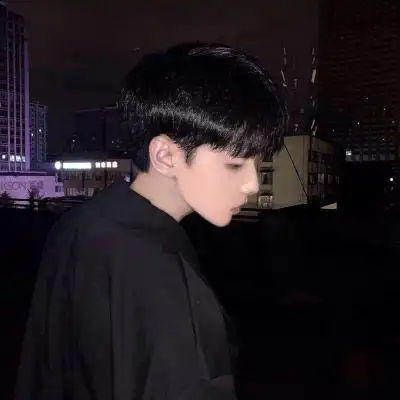 男生头像|看起来很干净的乖乖的帅气qq男头 很精神的高冷又超级帅气的