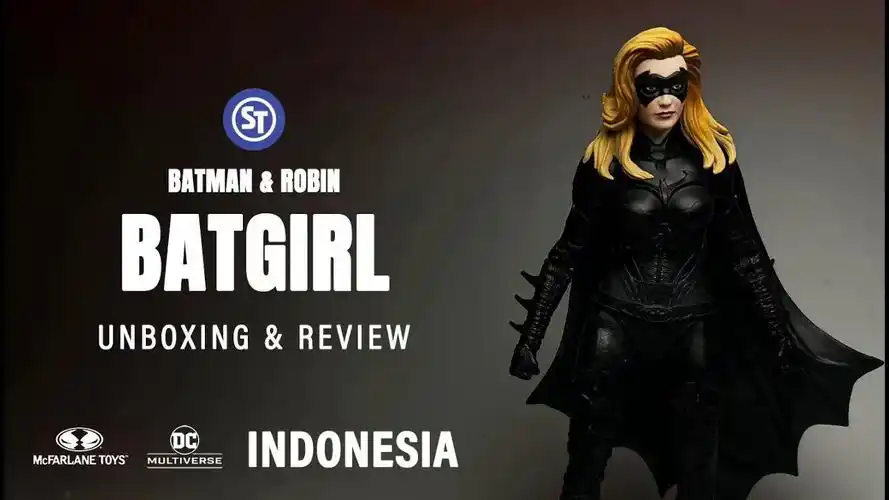 麦克法兰  蝙蝠侠与罗宾> 艾丽西亚·希尔维斯通 蝙蝠女